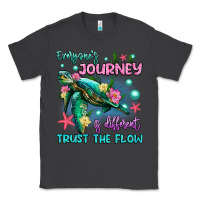 Smoke everyone's journey is different trust the flow Classic Tee - Artiststas