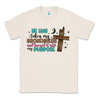 Natural he has taken my brokenness and turned it into my p Classic Tee - Artiststas