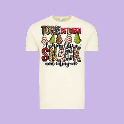 Torn Between Looking Like A Snack And Eating One Christmas Cake Vintage Tee Designed By Jasminsmagicworld