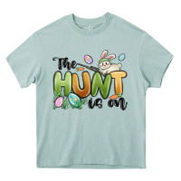 Arona the hunt is on Heavy Core Tee - MaliasSmallBusiness