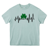 Arona shamrock heartbeat Heavy Core Tee - MaliasSmallBusiness