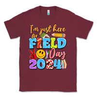 Burgundy im just here for field day 2024 Classic Tee - Artiststas