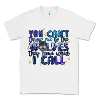 White you cant throw me to the wolves they come when i c Classic Tee - Artiststas