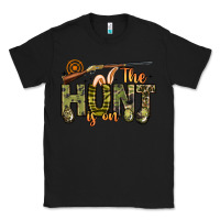 Black the hunt is on Classic Tee - Artiststas