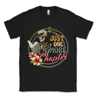 Black just one more chapter Classic Tee - Artiststas