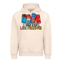 Sandshell tasted like freedom Urban Hoodie - RacoonDesign