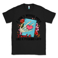 Black i don t watch porn i read it like a fucking lady Classic Tee - Artiststas