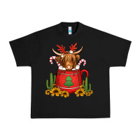 Black hot coco christmas highland cow Urban Heavy Tee - Jasminsmagicworld