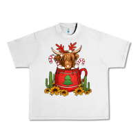 Lunar Rock hot coco christmas highland cow Urban Heavy Tee - Jasminsmagicworld