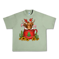 Oil Green hot coco christmas highland cow Urban Heavy Tee - Jasminsmagicworld