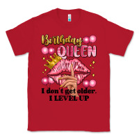 Red birthday queen i dont get older i level up Classic Tee - Artiststas