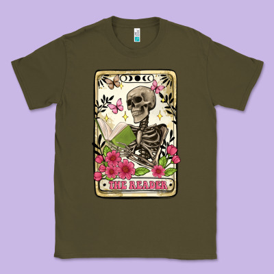 The Reader Tarot Card Classic Tee Designed By Artiststas