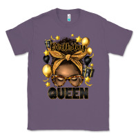 Lavender birthday queen afro messy bun Classic Tee - Artiststas