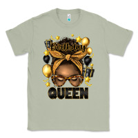 Matcha birthday queen afro messy bun Classic Tee - Artiststas