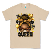 Mushroom birthday queen afro messy bun Classic Tee - Artiststas