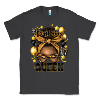 Smoke birthday queen afro messy bun Classic Tee - Artiststas