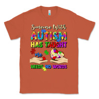 Copper someone with autism has taught me love needs no wo Classic Tee - Artiststas