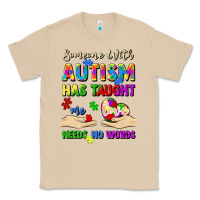 Mushroom someone with autism has taught me love needs no wo Classic Tee - Artiststas