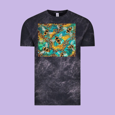 Honeycomb And Bees With Leopard Vintage Tee Designed By Artiststas