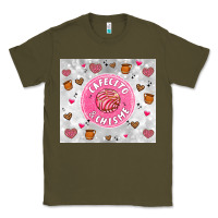 Army Green cafecito y chisme Classic Tee - Artiststas