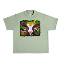 Oil Green st patricks baby cow with leopard background Urban Heavy Tee - Jasminsmagicworld