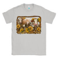 Moon Dust simmental bull and heifer with sunflowers Classic Tee - LillyAllenDesigns
