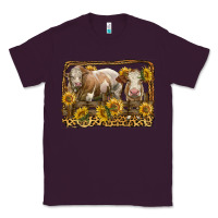Plum simmental bull and heifer with sunflowers Classic Tee - LillyAllenDesigns