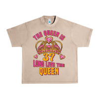 French Oak the queen is 37 long live the queen kopya Urban Heavy Tee - Jasminsmagicworld