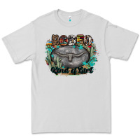 Dove Grey rodeo kind of girl Premium Tee - MaliasSmallBusiness