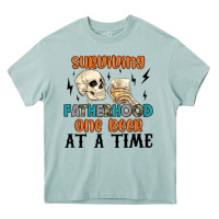Arona surviving fatherhood one beer at a time Heavy Core Tee - MaliasSmallBusiness