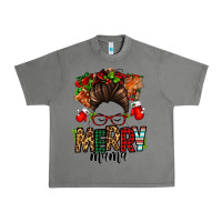 Tornado Christmas merry mama messy bun Urban Heavy Tee - Jasminsmagicworld