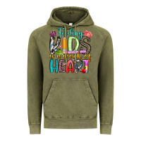 Vintage Olive feeding kids is a work of heart Vintage Hoodie - Artiststas