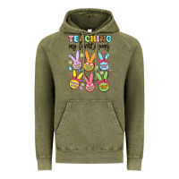 Vintage Olive teaching my favorite peeps Vintage Hoodie - Artiststas