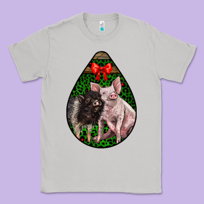 Christmas Pig Classic Tee Designed By Lillyallendesigns