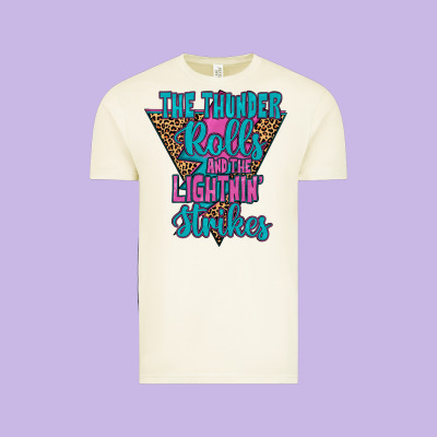 The Thunder Rolls And The Lightnin’ Strİkes Vintage Tee Designed By Jahusdesignshop