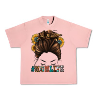 Salmon mom life messy bun Urban Heavy Tee - Jasminsmagicworld
