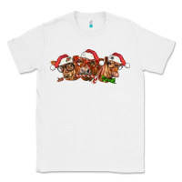 White christmas red angus cows Classic Tee - LillyAllenDesigns
