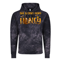 Cloud Black she works hard for the honey Vintage Hoodie - Artiststas