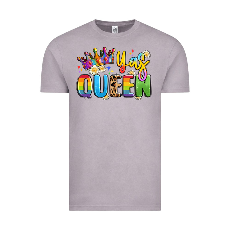 Yas Queen Vintage Tee by Artiststas | Teevron