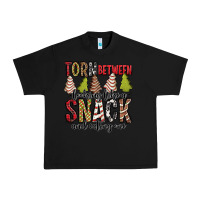Black torn between looking like a snack and eating one christmas cake Urban Heavy Tee - Jasminsmagicworld