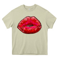 Mossy kiss Heavy Core Tee - AdoDesignShop