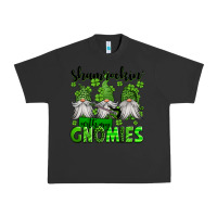Pigment Black shamrockin' with my gnomies st patrick's day Urban Heavy Tee - Jasminsmagicworld