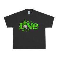 Pigment Black love st patricks gnome Urban Heavy Tee - Jasminsmagicworld