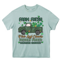 Arona farm fresh four leaf clovers Heavy Core Tee - MaliasSmallBusiness