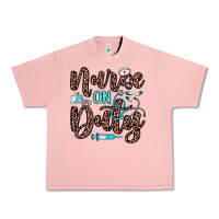 Salmon nurse on duty Urban Heavy Tee - JahusDesignShop