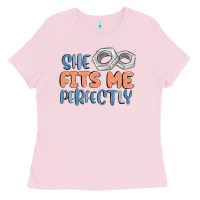 Bubblegum Pink she fits me perfectly Ladies Tee - MaliasSmallBusiness