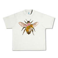 Pistachio bee with flowers Urban Heavy Tee - Artiststas