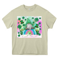 Mossy st patrick's gnome Heavy Core Tee - MaliasSmallBusiness