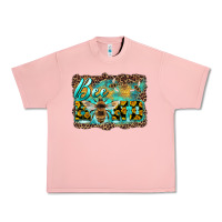 Salmon bee kind with sunflower and leopard background Urban Heavy Tee - Artiststas