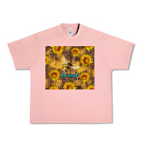 Salmon be kind bee and sunflowers Urban Heavy Tee - Artiststas